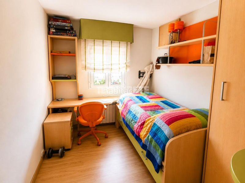 Foto b0add0f3-1df6-47b0-96cc-ee62d5f505e1. Flat in Abrantes Madrid