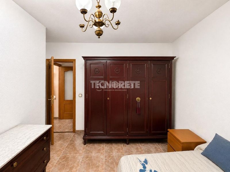 Foto 7241ad4b-01f6-441a-8b56-0a2bb9457ea8. Piso  en venta en Abrantes Madrid