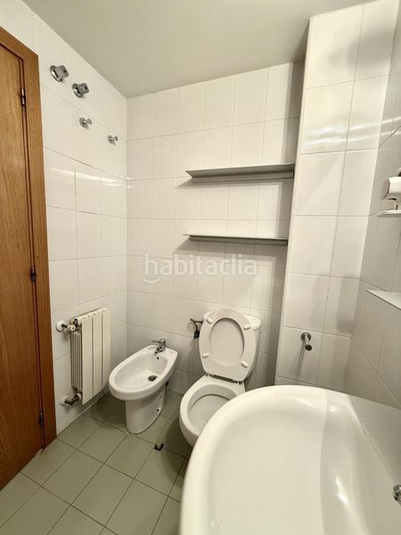 Foto d108526c-5443-43ba-9584-78398f5a1cd9. Piso en La Marina del Port Barcelona