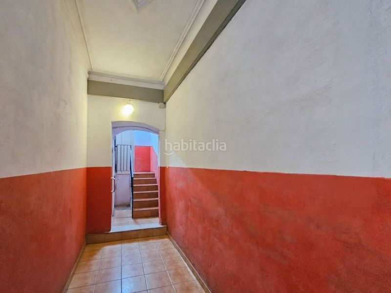 Foto 1b870cb9-5ad4-4fca-95b8-91ec71c9cd3f. Piso en Raval Barcelona