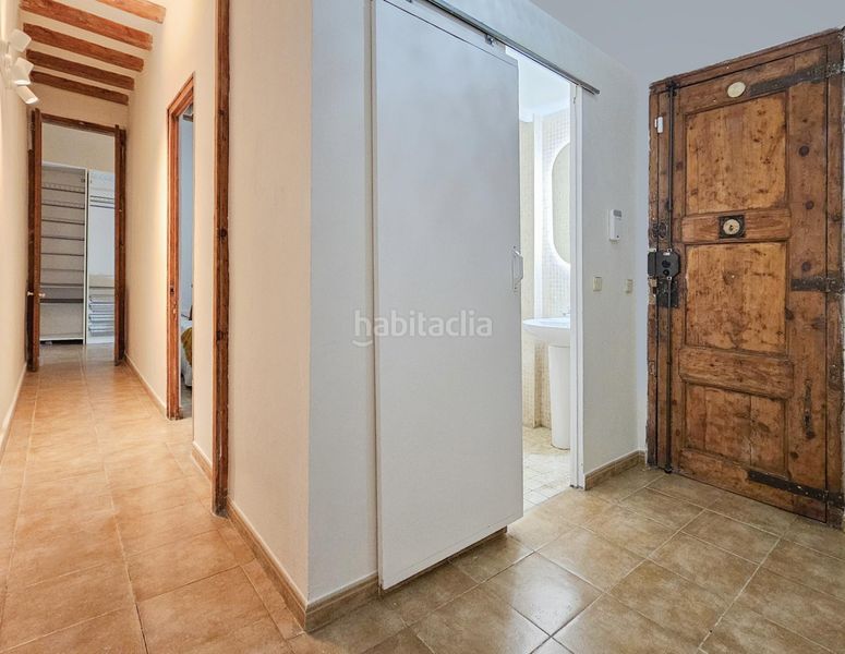 Foto 6c067170-d303-4c90-b7fd-adadc1c7cbf3. Piso en Raval Barcelona