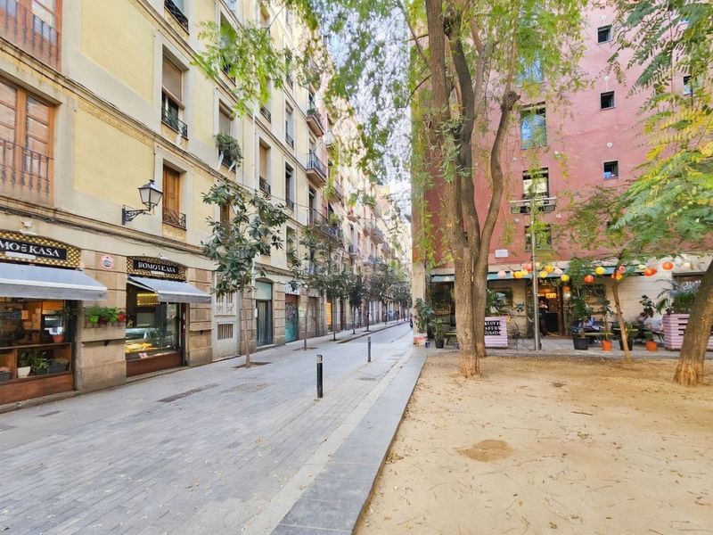 Foto beea061c-72e4-4456-8f3e-b521b62e6c80. Piso en Raval Barcelona