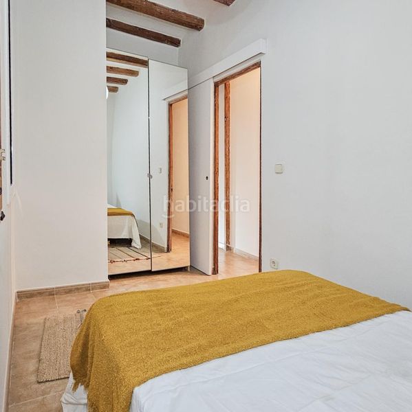 Foto cb2015db-c1d0-4cbd-9105-2faf803912b1. Piso en Raval Barcelona