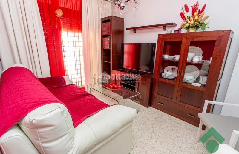 Foto 168ef555-c671-4f05-8097-d97f42c97f24. Casa a La Granja - La Colina - Los Pastores Algeciras