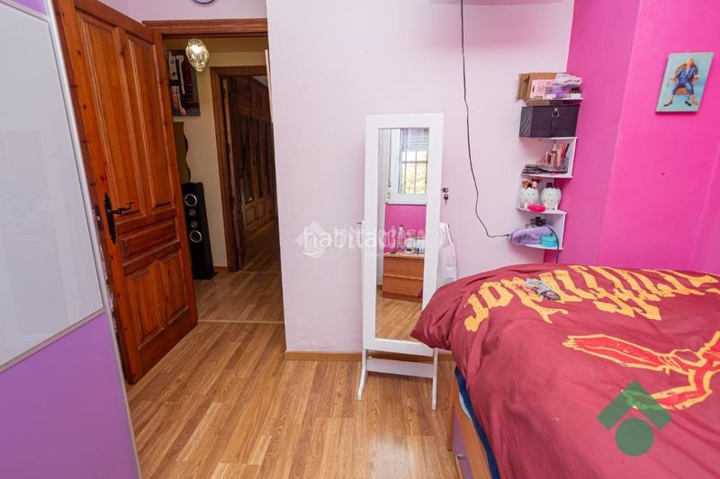 Foto f6ae810d-cea2-4061-b75e-934b0fb430b1. Towny house with parking in San Bernabé Algeciras