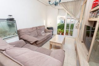 Etagenwohnung  El bornizo. Piso en venta en algeciras
