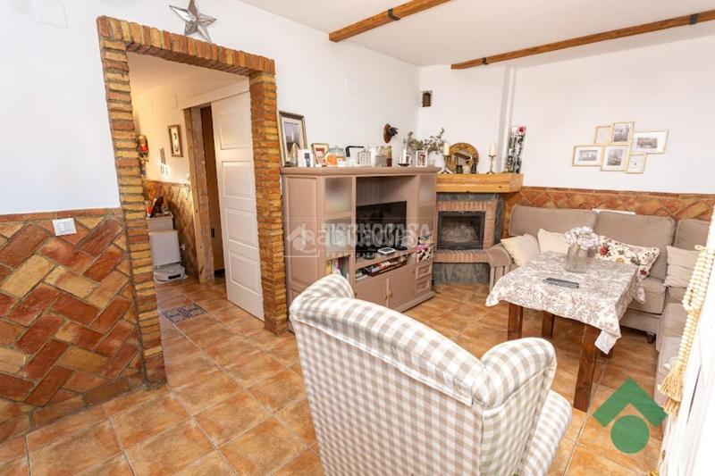 Foto 51561d2b-e1ac-49b2-a56c-2acaa3e2ccff. Casa aparellada a San García Algeciras