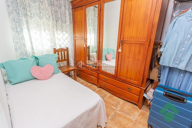 Foto 9b7051db-7452-413d-9b15-29e3094cb985. Casa aparellada a San García Algeciras
