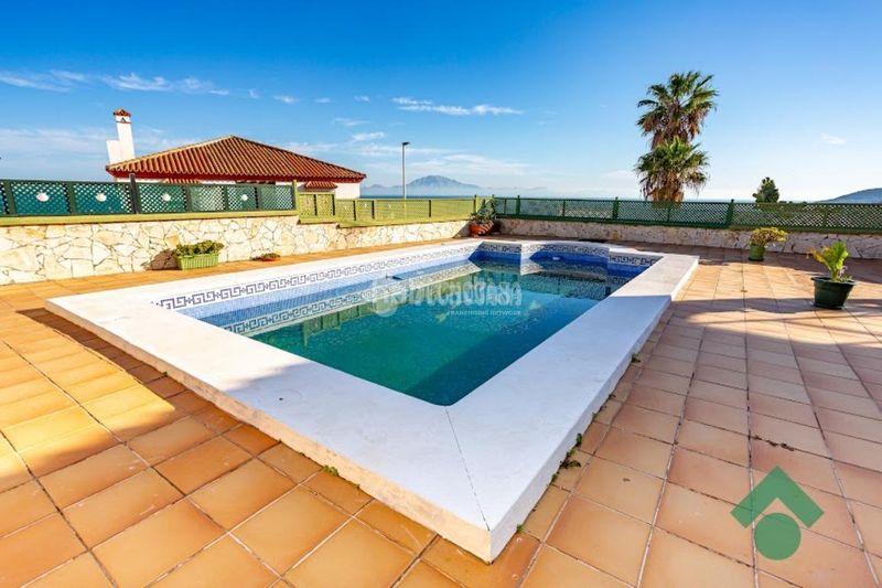 Foto 83245b8a-b318-4859-99bf-fdd6937d8556. Casa amb calefacció aparcament piscina a San García Algeciras