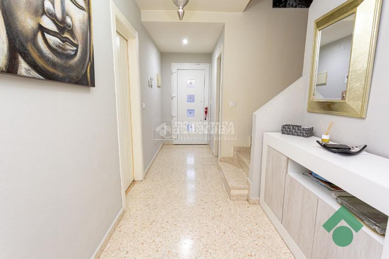 Foto 0e750a0e-5369-420d-aef6-6c07898d62aa. Casa aparellada amb calefacció aparcament a San García Algeciras