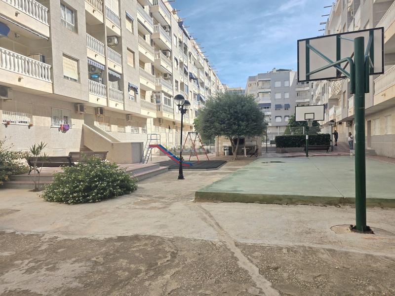 Foto 3019c826-af1e-4d55-8f64-da71f275bb5d. Apartment in calle la loma 35 in Antonio Machado Torrevieja