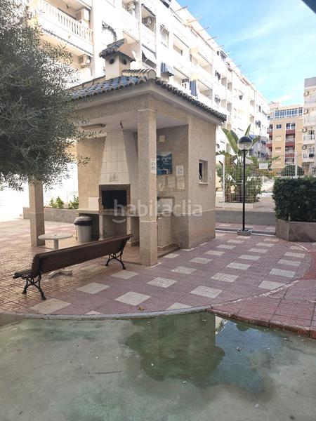 Foto b59bfd7c-8796-4b43-b953-4b0f9b0e2a71. Apartment in calle la loma 35 in Antonio Machado Torrevieja