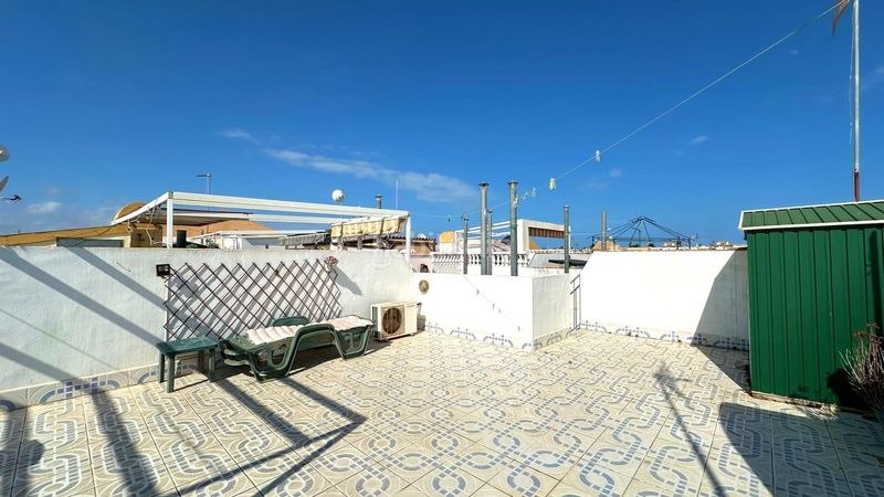 Foto d026f5fa-580d-4149-9cb9-4681129ca03f. Casa amb calefacció piscina a Zona Carrefour - Urbanizaciones Torrevieja