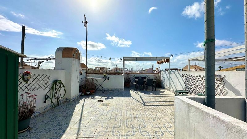 Foto fd3c5616-18a5-4a63-898f-3cbd89e5c9ad. Casa amb calefacció piscina a Zona Carrefour - Urbanizaciones Torrevieja