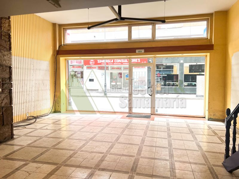 Foto 073fea92-a7b0-48c8-a83d-08696b30d2d9. Local comercial a Centro Gijón