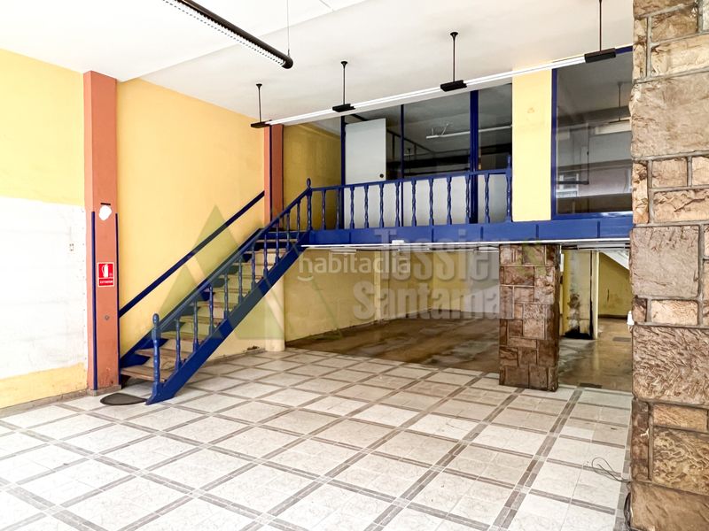 Foto 0a0882c8-5e9d-4c87-81ca-97d75754c6bd. Local comercial a Centro Gijón