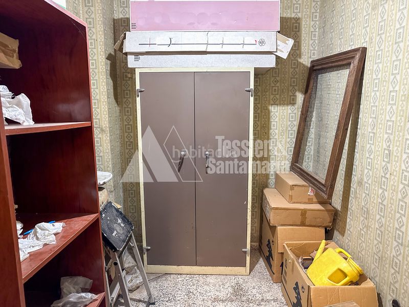 Foto d0810430-5247-4081-9dda-b022b13a8c99. Local comercial a Ceares Gijón