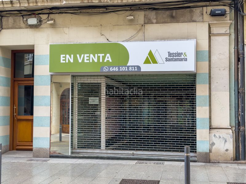Foto 18546075-c761-433c-a6b4-b0383f33c00c. Local comercial en Centro Gijón