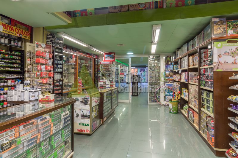 Foto 8e8189f5-f5c2-4064-9d26-4aa665a18254. Local comercial en Centro Gijón