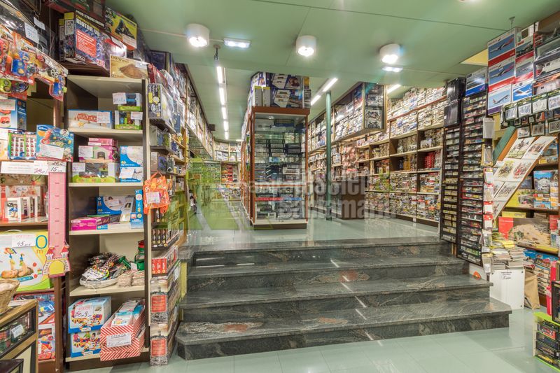 Foto ea7c2e11-35a0-4fa6-b952-a1784f8ae3aa. Local comercial en Centro Gijón
