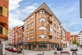 Etagenwohnung  Calle de colombia