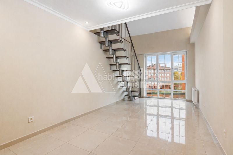 Foto 2016a5ff-18e8-4ba1-8b61-0789693f3939. Pis amb calefacció aparcament a Montevil Gijón