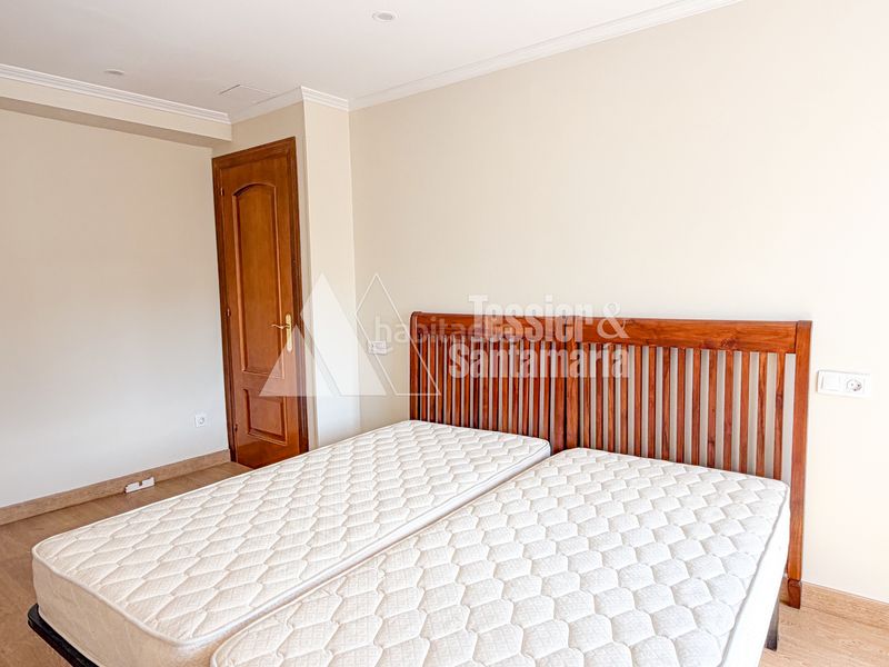 Foto c1a86a32-e5ee-442f-add0-2ecb45a999a5. Rent flat with heating in Centro Gijón