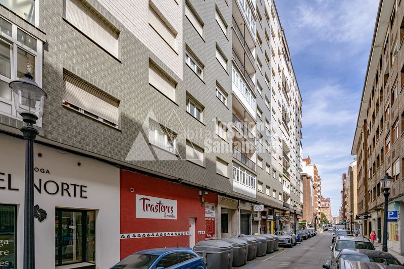 Foto c73d6816-81ee-44e7-9945-894457f4629c. Pis amb calefacció a La Arena Gijón
