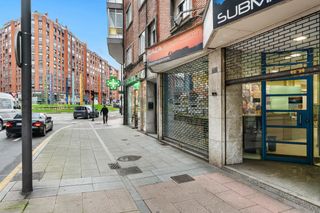 Rent Business premise  Calle de llano ponte. Conjunto de cinco locales en el centro de avilés