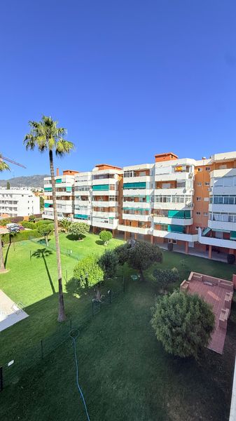 Foto 50200b21-fef3-4bc8-9648-8e236c128cff. Pis amb aparcament piscina a El Pinillo Torremolinos