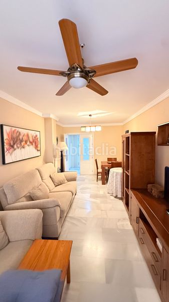 Foto c550adfb-a178-465d-8a25-aeef2668e92f. Pis a calle dependiente 6 a San Pedro de Alcántara Pueblo Marbella