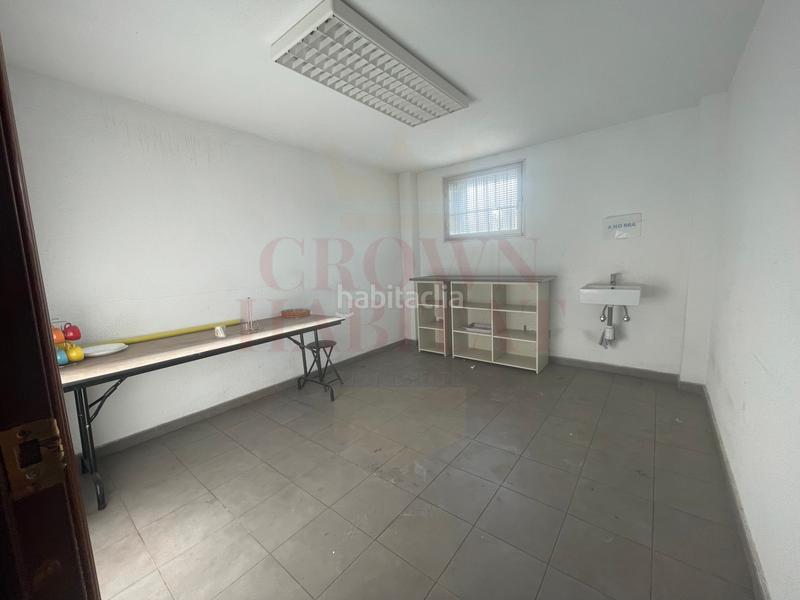 Foto 2e513cb2-5d92-44b2-947c-17e430c605b8. Lloguer nau industrial a calle moraleja de enmedio 10 a Móstoles