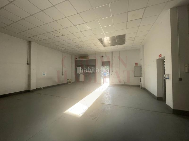 Foto 5251fb71-d516-4de9-b30f-d614e296c213. Location bâtiment à usage industriel dans calle moraleja de enmedio 10 dans Móstoles