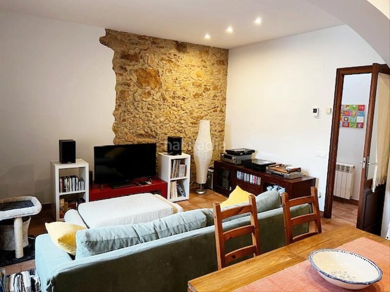 Foto 821fa79b-c539-462a-b013-72204dd5589f. Duplex dans Eixample Sant Feliu de Guíxols