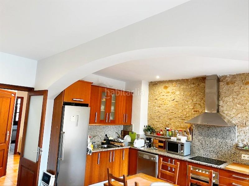 Foto fe7ac42e-3062-4f36-a40a-c5d26b4a2e78. Duplex dans Eixample Sant Feliu de Guíxols