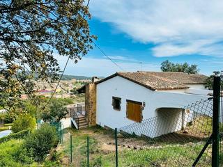 Chalet  Carrer del berguedà. Preciosa casa en calonge