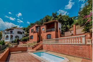 Chalet à Cabanyes-Mas Ambrós-Mas Pallí. Chalet independiente en venta en calonge