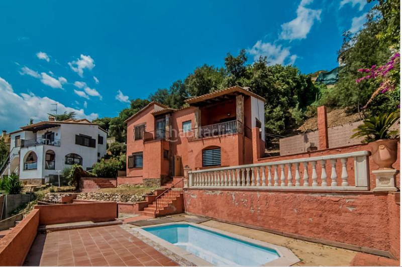 Foto 764c9de5-260a-48c6-ad94-5dbd7e293098. Chalet  independiente en venta en Cabanyes-Mas Ambrós-Mas Pallí Calonge