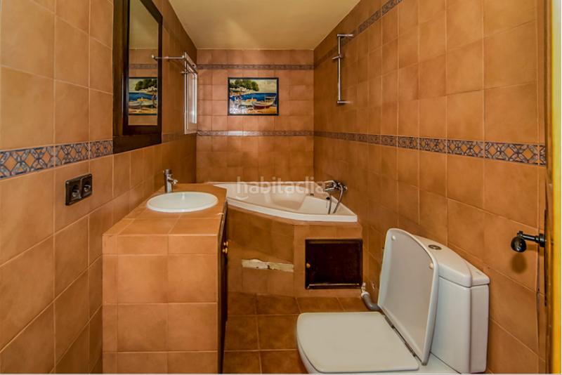 Foto a1677a27-3993-40bf-be27-1bbd88a2f695. Chalet  independiente en venta en Cabanyes-Mas Ambrós-Mas Pallí Calonge