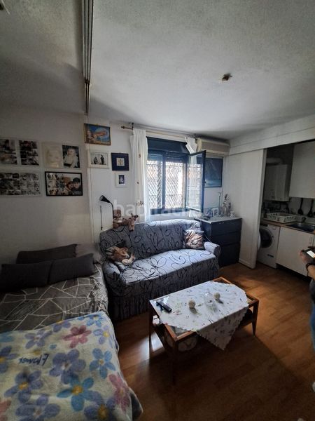 Foto 2b1f0411-a36d-492e-8ced-92f75f17ad47. Estudi a calle de adela balboa 6 a Bellas Vistas Madrid