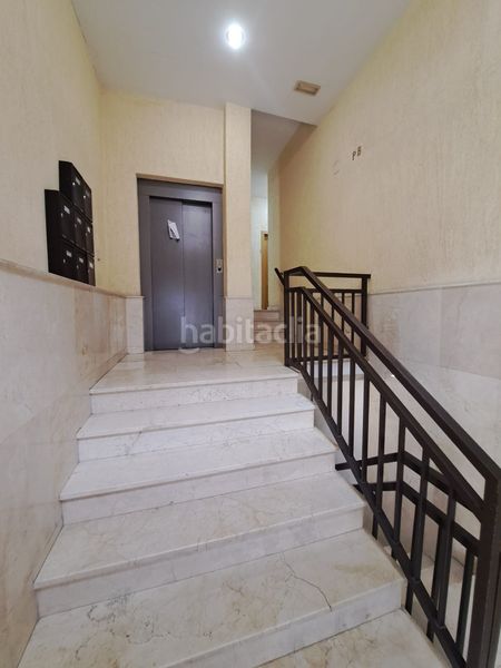 Foto 7b7bb896-a404-4cf9-bc74-4d722de539ad. Estudi a calle de adela balboa 6 a Bellas Vistas Madrid