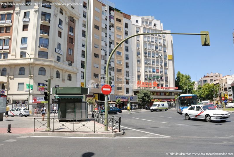 Foto b1456f84-d8b6-470f-bfe3-a6e1829ebdaf. Estudi a calle de adela balboa 6 a Bellas Vistas Madrid