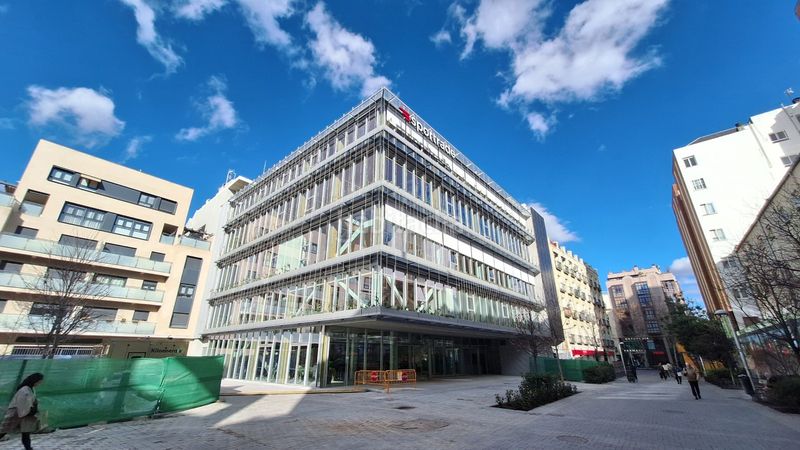 Foto d41bba33-d3db-4ce0-9e09-8fac84b1b091. Estudi a calle de adela balboa 6 a Bellas Vistas Madrid