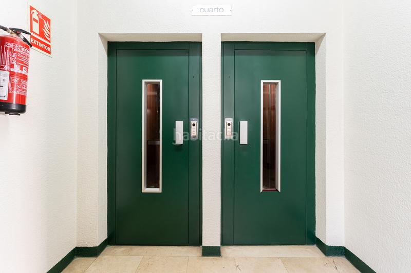 Foto b90b419a-ca2a-4873-9f0f-1e3d1d98414d. Appartamento in Baix Guinardó Barcelona