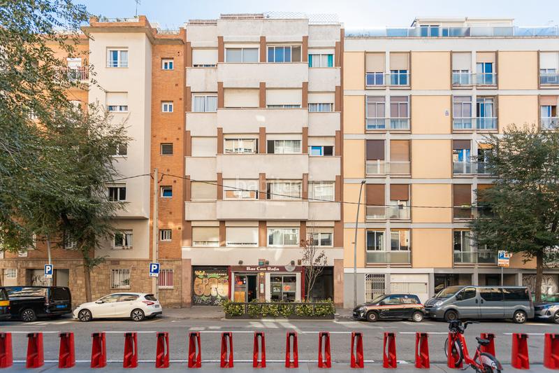 Foto cdb21621-b8e3-46be-9cd2-b73bf4af707d. Appartamento in Baix Guinardó Barcelona