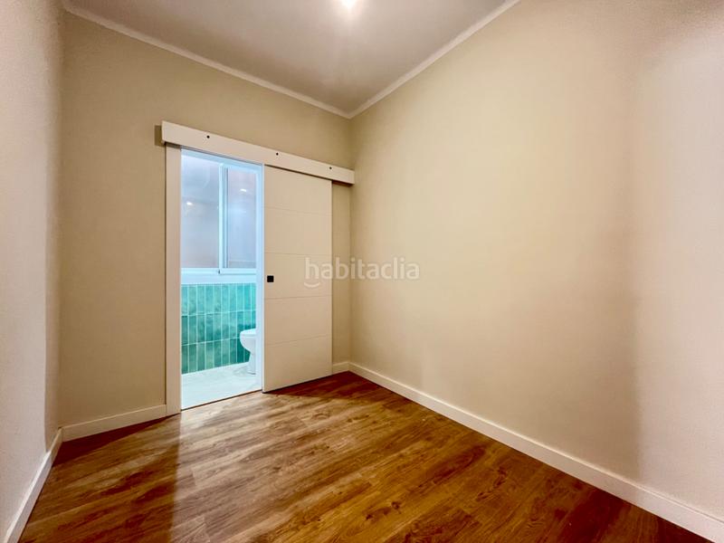 Foto 53d0d9f6-174d-4b88-9ad0-e3c8a09fe781. Flat with heating in Sagrada Família Barcelona