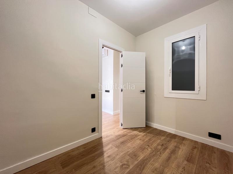 Foto b9ba98f6-b41a-4dd2-9e58-8d723c8c652d. Flat with heating in Sagrada Família Barcelona