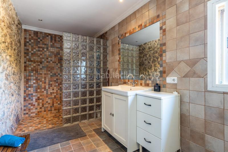 Foto f16d2476-b7ec-423d-bbde-c19b515f2188. Casale con piscina in Lloret de Vista Alegre