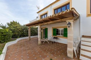 Xalet  Carrer del gessami. Bonito y amplio chalet unifamiliar en colonia de sant pere