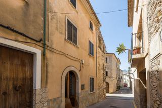 Maison à Carrer roca 16. Casa en pollença